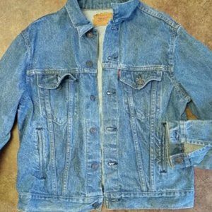 Vintage Levi’s Blue Denim Trucker Jacket 70506-0214 Men’s Size 42R